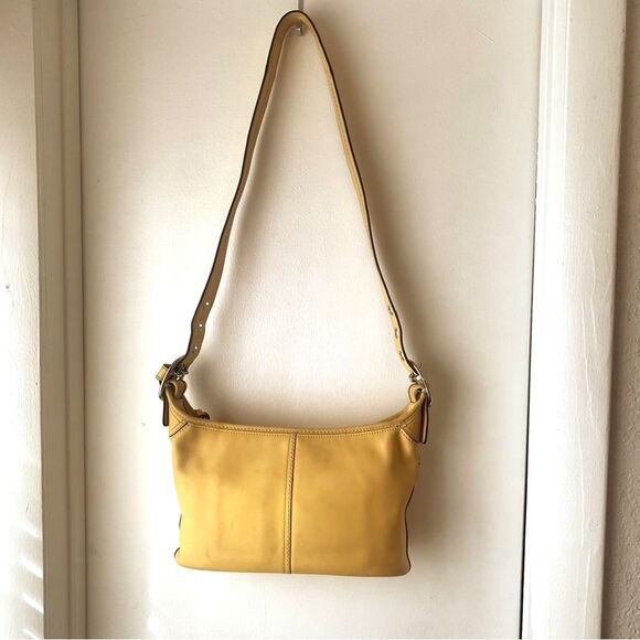 Y2K Coach Vintage Hobo Shoulder Handbag M0893-F13354 Butter Yellow Leather - Picture 2 of 16